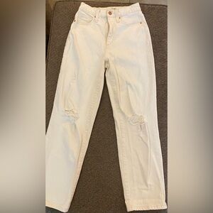 Women’s Universal Threads Brand White Jeans